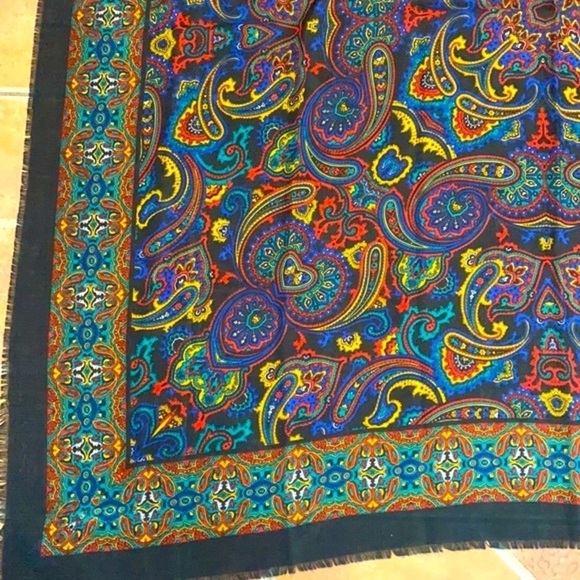 New Women’s Burdines Sunshine Fashions Italian Made Polyester Scarf/Pashmina - Picture 5 of 9